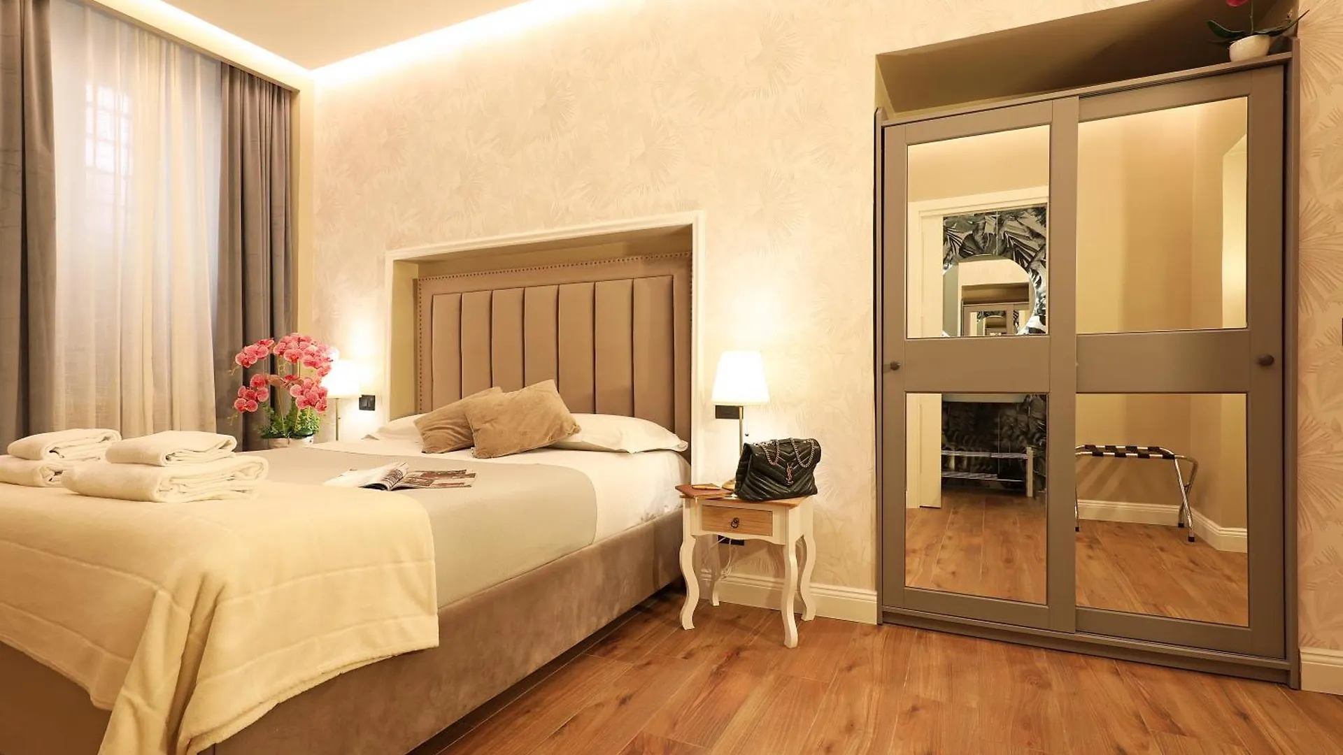 Grand Tour Rome Suites - Liberty Collection Guest house